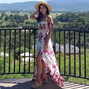 Floral Off the Shoulder Maxi Dress